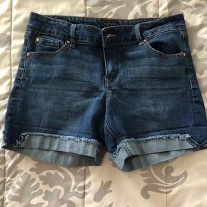 women’s denim shorts size 9